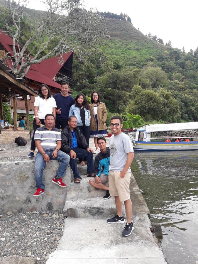 Pondok Berata Dapdap Balige Eksteriør bilde