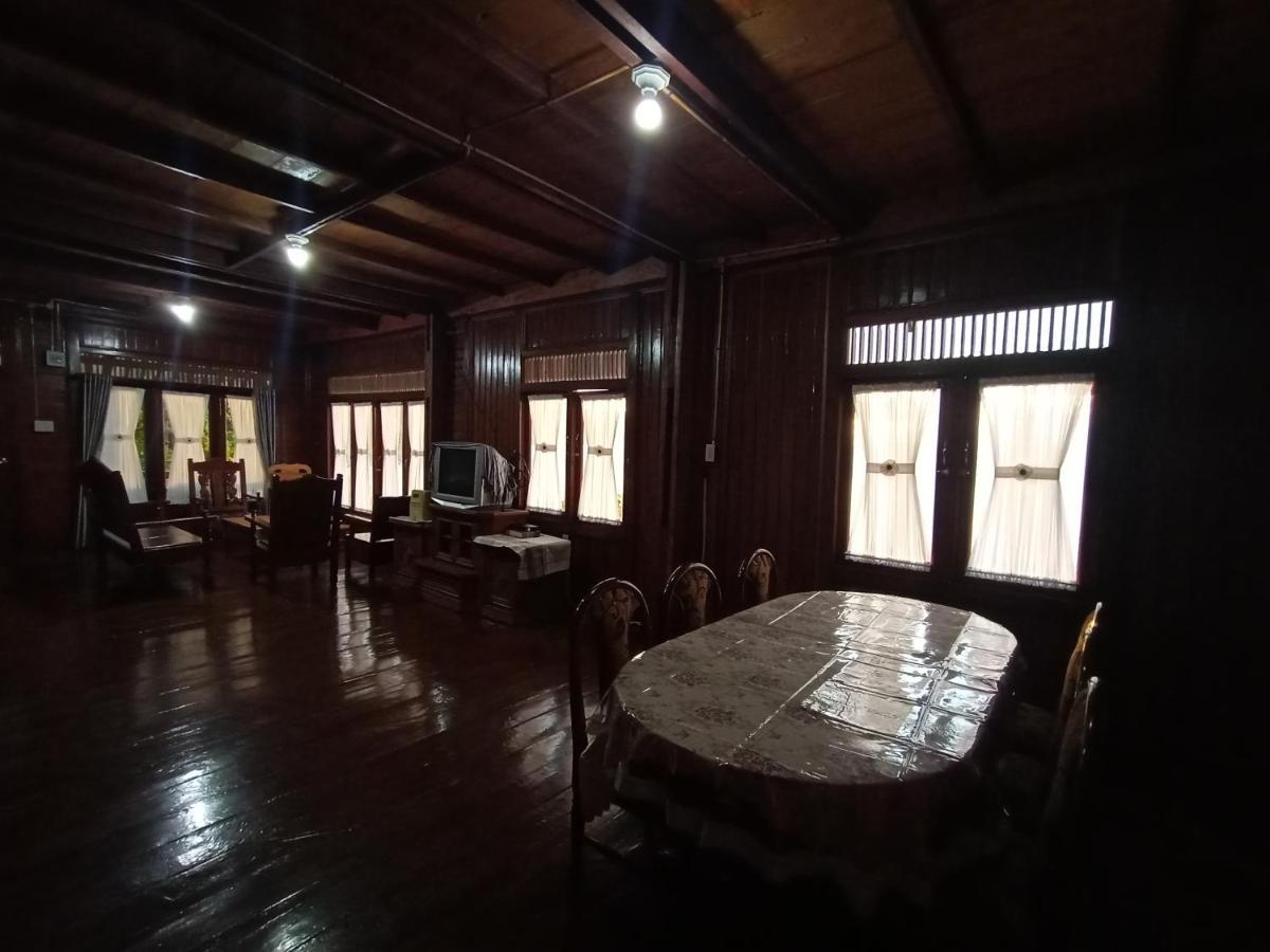 Pondok Berata Dapdap Balige Eksteriør bilde